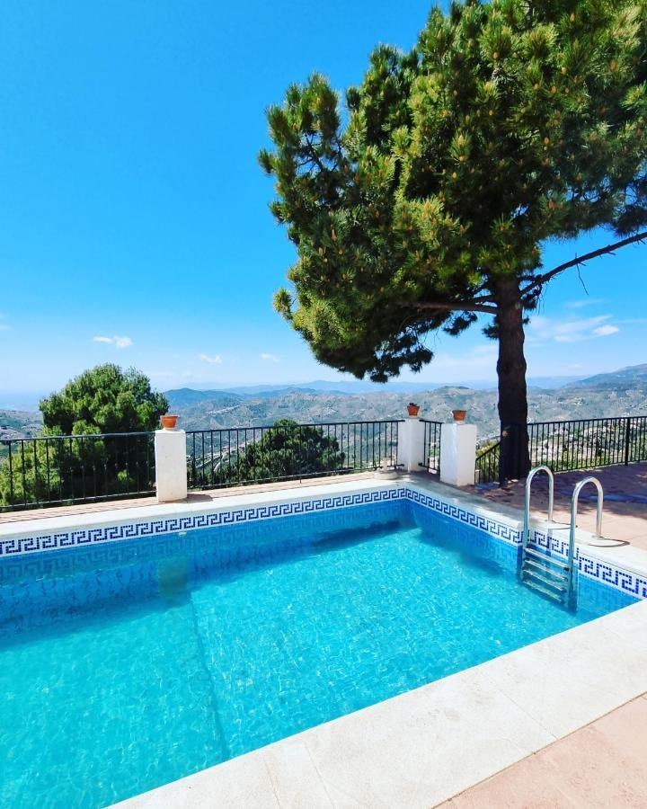Lovely 2 Bed Apartment With Stunning Views & Pool Cómpeta Dış mekan fotoğraf