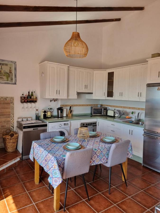Lovely 2 Bed Apartment With Stunning Views & Pool Cómpeta Dış mekan fotoğraf